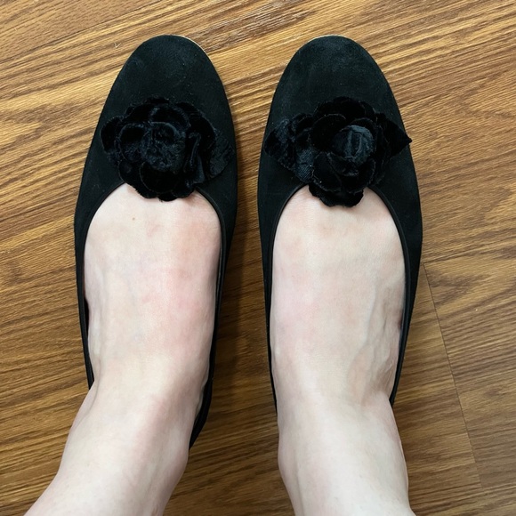Joan & David Velvet Suede Flower Ballet Flat - Picture 9 of 12